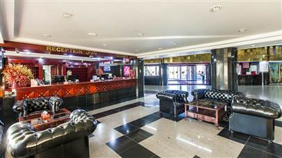 پذیرش هتل پارس ائل گلی تبریز پذیرش هتل پارس ائل گلی تبریز